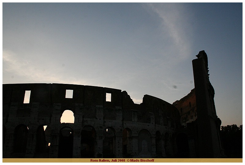 Klik p billedet for at g til det nste foto! IMG_7745 Rom Italien, Juli 2008 * Fotos: Mads Bischoff